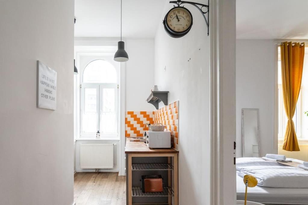 Appartement Lite 1br Near Metro & Center By Hm *